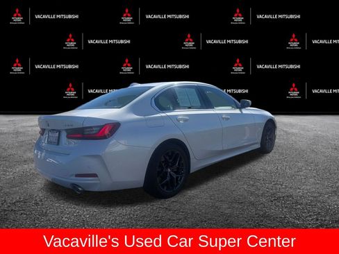 Used 2025 BMW 330i xDrive Sedan AWD/4WD image 5