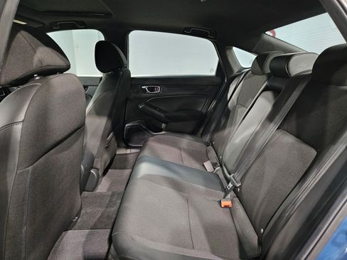 Used 2025 Honda Civic Sport image 36