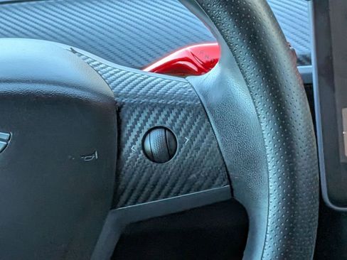 Used 2020 Tesla Model Y Performance image 20