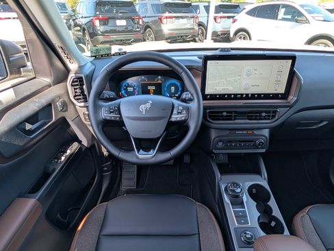 New 2025 Ford Bronco Sport Outer Banks w/ Outer Banks Tech Package+ image 14