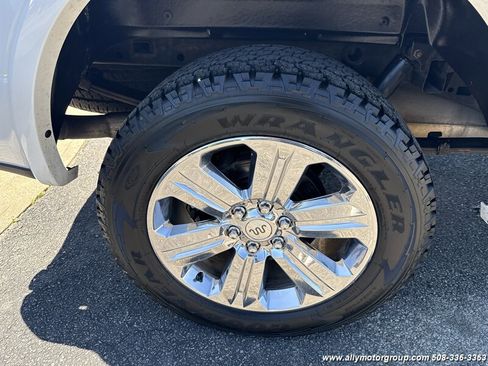 Used 2019 Ford F150 Limited w/ Trailer Tow Package AWD/4WD image 11