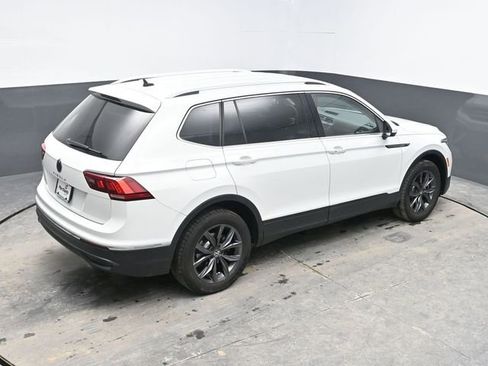 Used 2022 Volkswagen Tiguan SE image 27