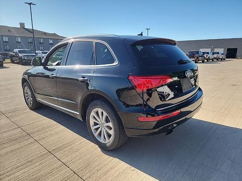 Used 2016 Audi Q5 2.0T Premium Plus w/ Technology Package AWD/4WD image 4
