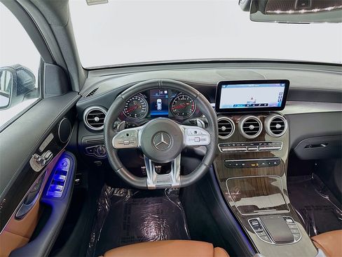 Certified 2022 Mercedes-Benz GLC 43 AMG 4MATIC image 22