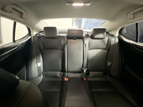 Used 2023 Lexus ES 350 w/ Accessory Package (Z1) FWD image 33