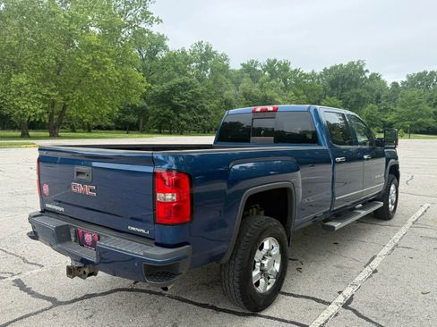 Used 2017 GMC Sierra 3500 Denali AWD/4WD image 5