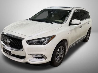 Used 2019 INFINITI QX60 Luxe w/ Essential Package