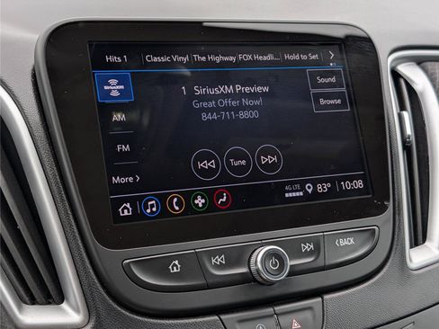 Used 2024 Chevrolet Malibu LT FWD image 16