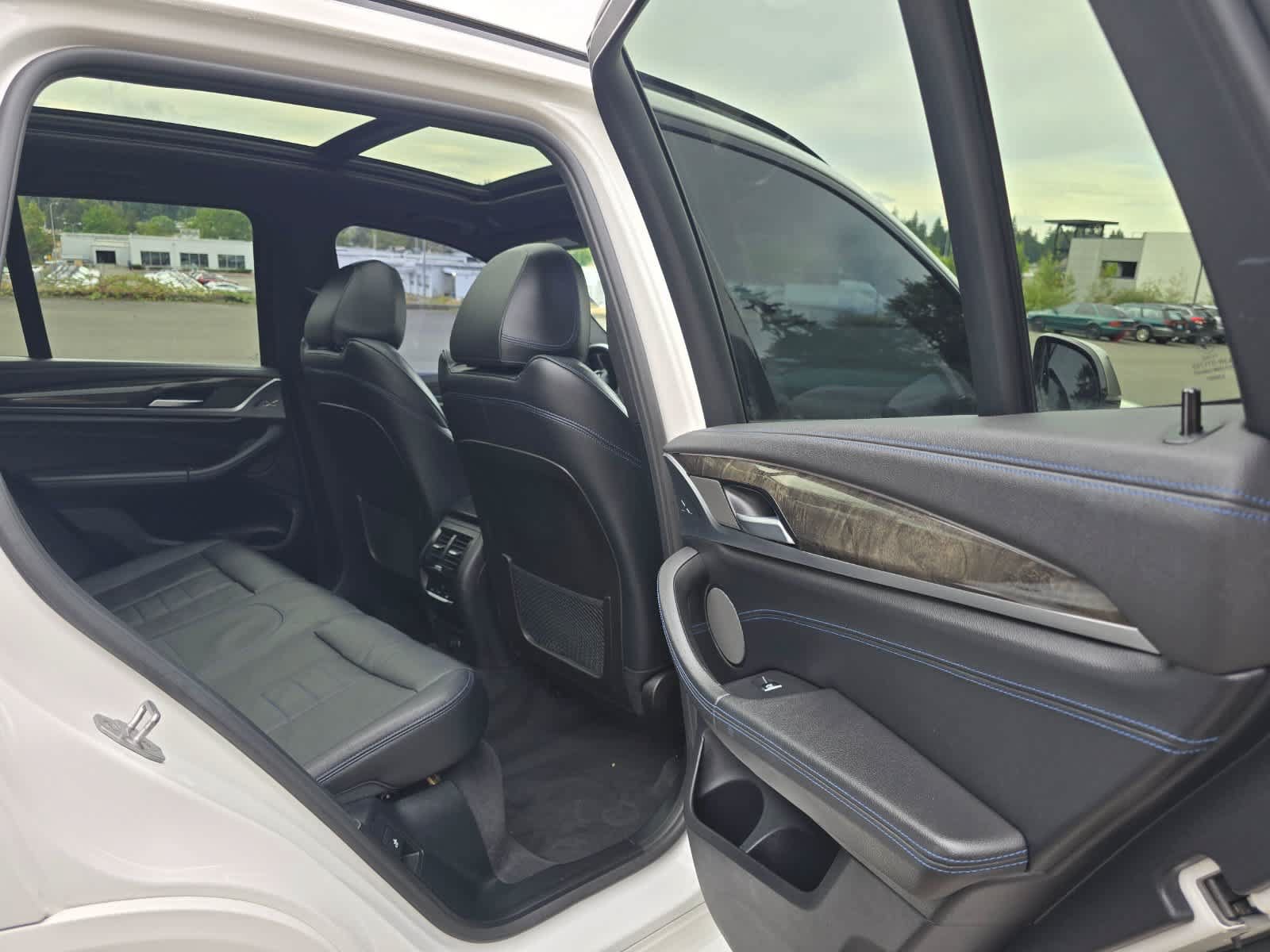 Used 2018 BMW X3 M40i w/ Premium Package AWD/4WD image 27