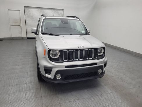 Used 2021 Jeep Renegade Latitude FWD image 14