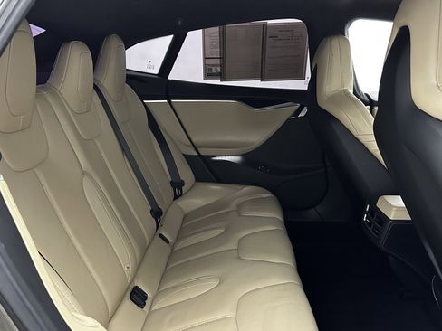 Used 2016 Tesla Model S 75D image 29
