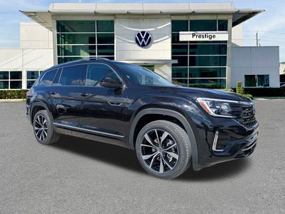 New 2026 Volkswagen Atlas SEL Premium R-Line