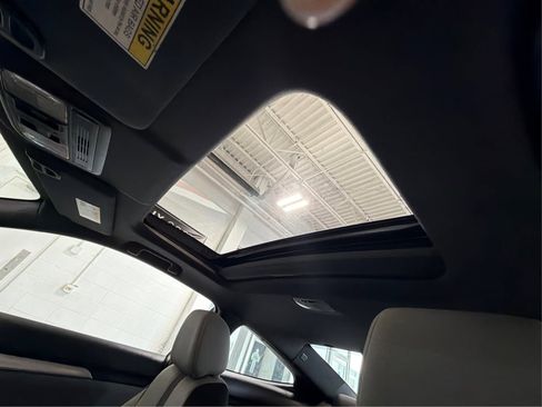 Used 2016 Honda Civic EX-T image 22