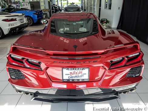 Used 2021 Chevrolet Corvette Stingray Coupe w/ Z51 Performance Package RWD image 7