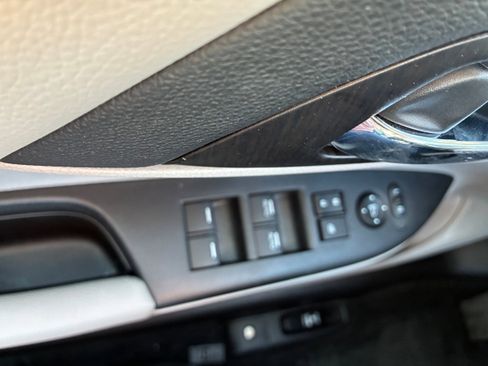 Used 2015 Honda Accord EX-L image 16