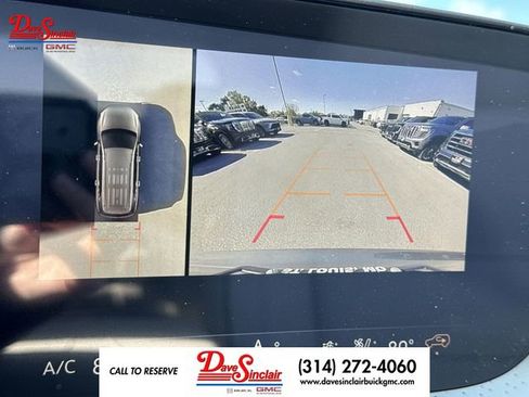 New 2026 Buick Enclave Avenir w/ Super Cruise Package FWD image 17