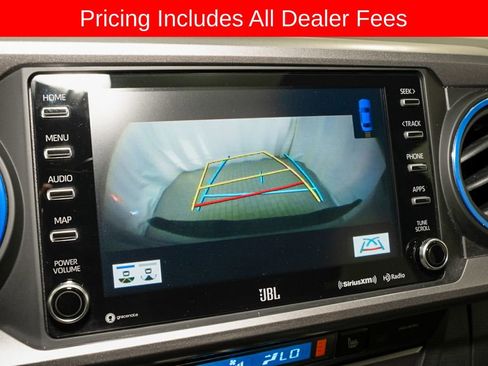 Used 2022 Toyota Tacoma Limited AWD/4WD image 13