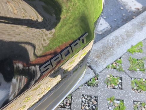 Certified 2023 Honda HR-V Sport image 7