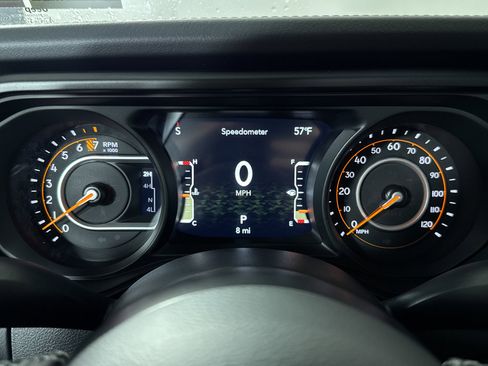 New 2025 Jeep Gladiator Sport image 9