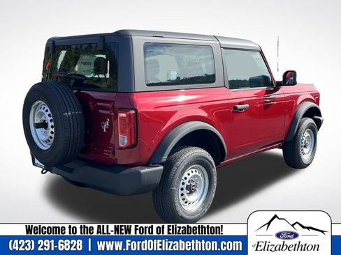 New 2025 Ford Bronco Base image 3