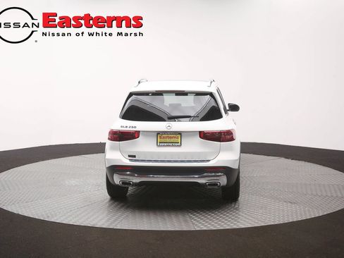 Used 2025 Mercedes-Benz GLB 250 w/ Exclusive Package image 39