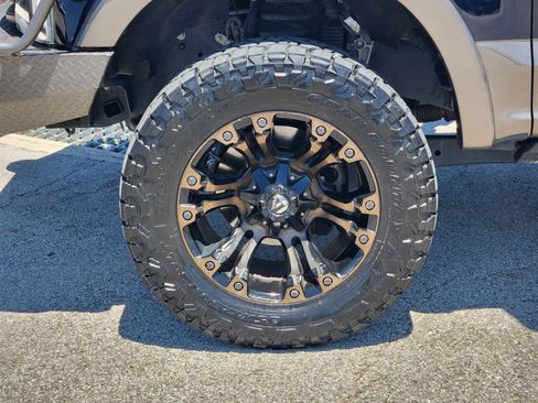Used 2022 Ford F350 King Ranch w/ King Ranch Ultimate Package AWD/4WD image 10