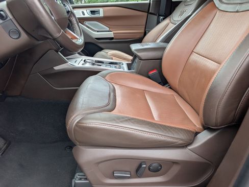 Used 2022 Ford Explorer King Ranch w/ Technology Package AWD/4WD image 7