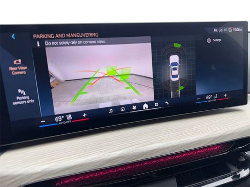 Used 2025 BMW 330i Sedan image 65