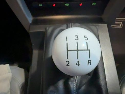 Used 2008 Ford Mustang GT Premium RWD image 27