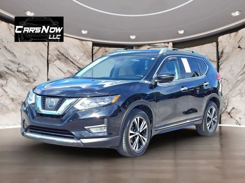 Used 2017 Nissan Rogue SL w/ SL Premium Package FWD image 3