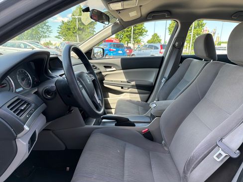 Used 2012 Honda Accord LX image 11