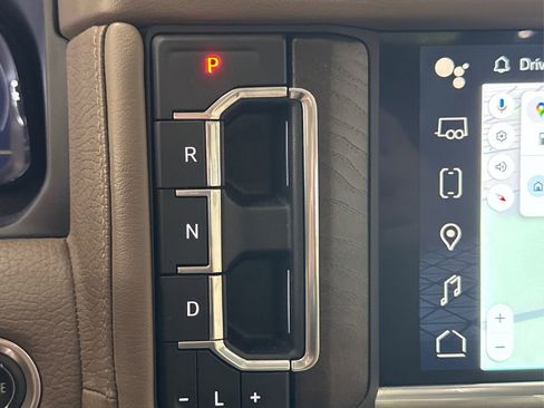 Used 2022 GMC Yukon Denali image 41