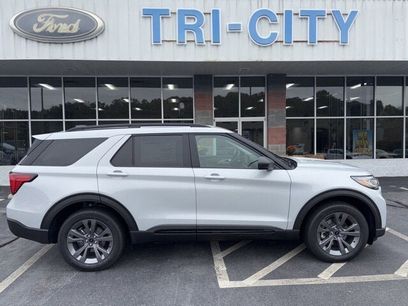 New 2026 Ford Explorer Active w/ Active Comfort Package