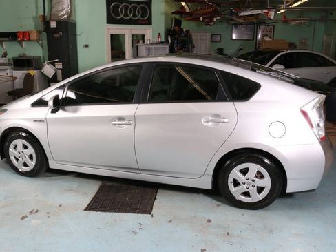 Used 2010 Toyota Prius FWD image 45
