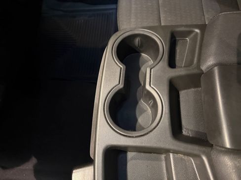 Used 2023 GMC Sierra 2500 SLE image 10