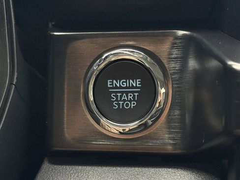 New 2026 Ford F250 Lariat w/ Chrome Package image 48