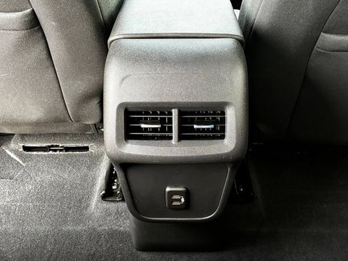 Used 2020 Chevrolet Equinox LT AWD/4WD image 28