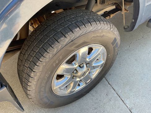 Used 2013 Ford F150 Lariat w/ Lariat Chrome Pkg image 10