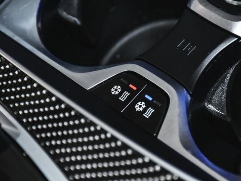 Used 2024 BMW X6 M Competition w/ Executive Package image 90