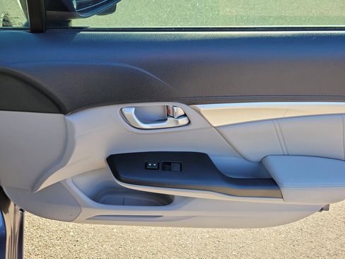 Used 2015 Honda Civic EX-L image 10