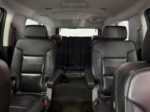 Used 2016 Chevrolet Suburban LT AWD/4WD image 13