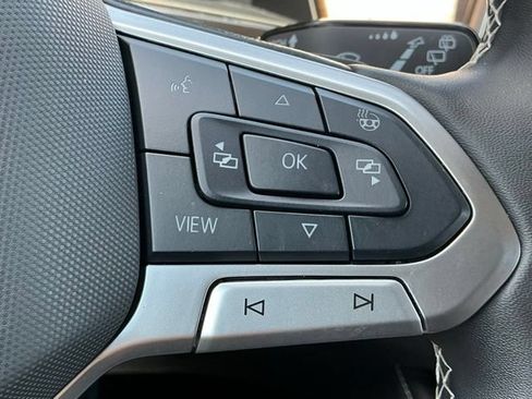 Certified 2025 Volkswagen Atlas SE AWD/4WD image 29