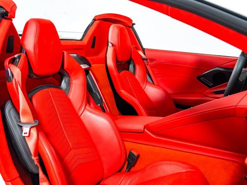 Used 2025 Chevrolet Corvette Z06 w/ Stealth Interior Trim Package RWD image 40