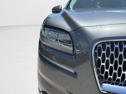 Used 2023 Lincoln Nautilus AWD w/ Premium Package image 24