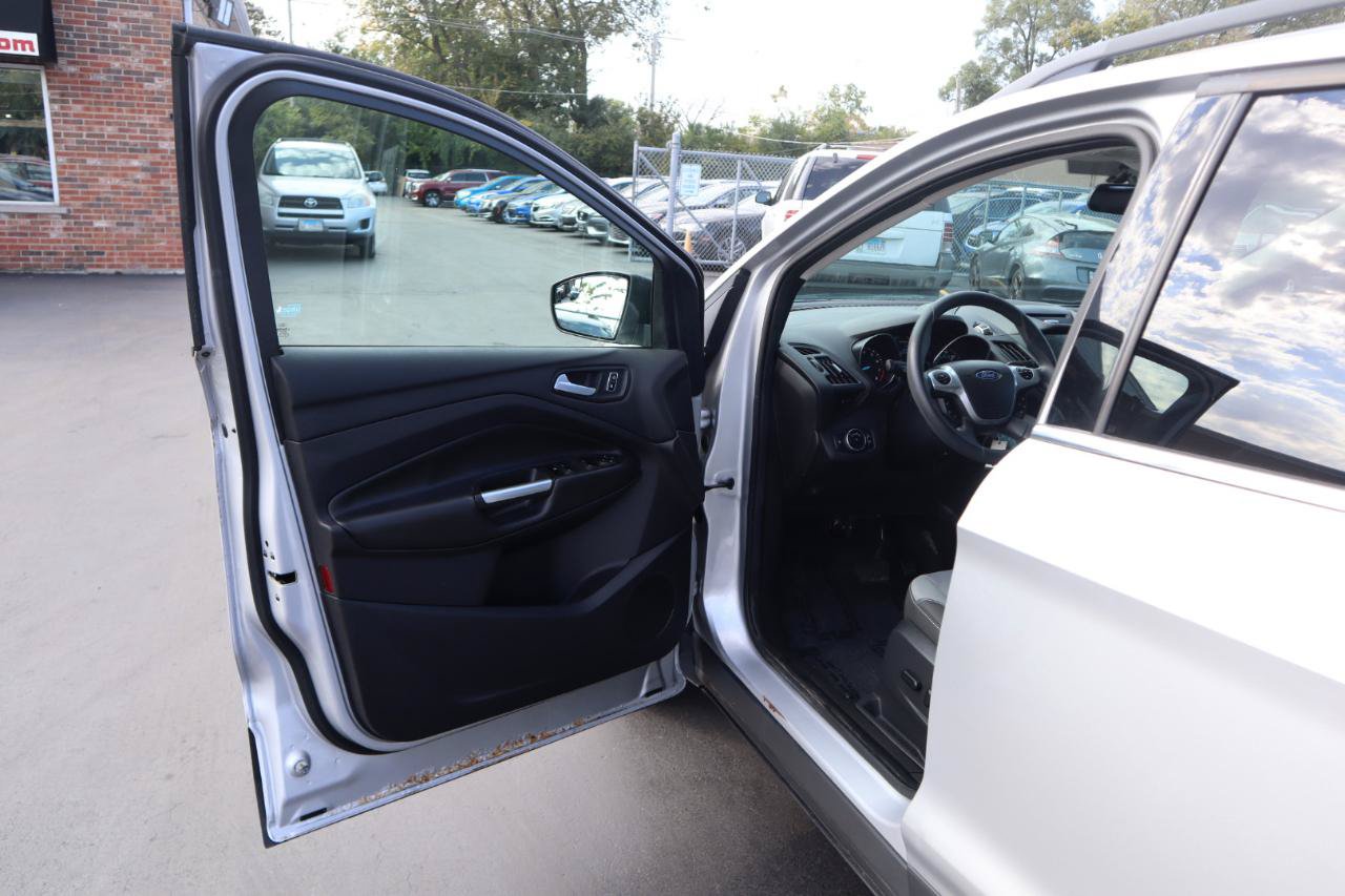 Used 2014 Ford Escape SE w/ Equipment Group 201A AWD/4WD image 19