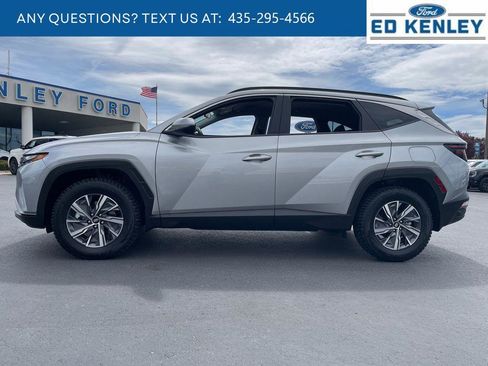 Used 2024 Hyundai Tucson Blue AWD/4WD image 2