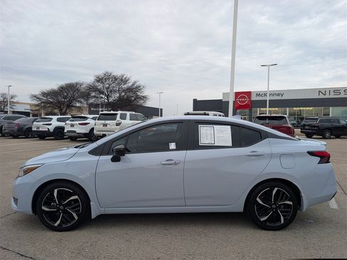 Certified 2025 Nissan Versa SR w/ Trunk Package image 3