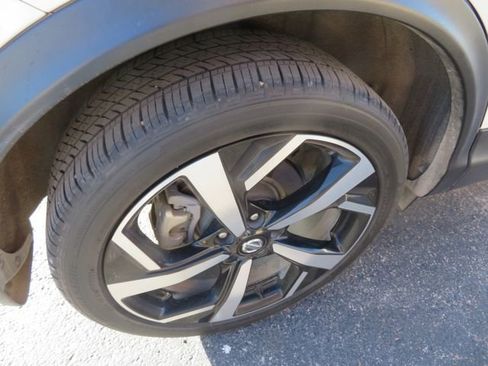 Used 2022 Nissan Rogue Sport SL image 12