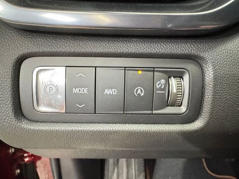 New 2026 GMC Acadia AT4 image 37