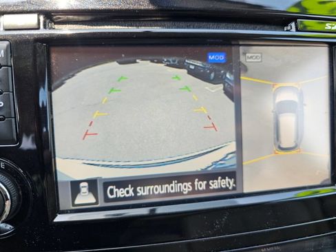 Used 2016 Nissan Rogue FWD image 33